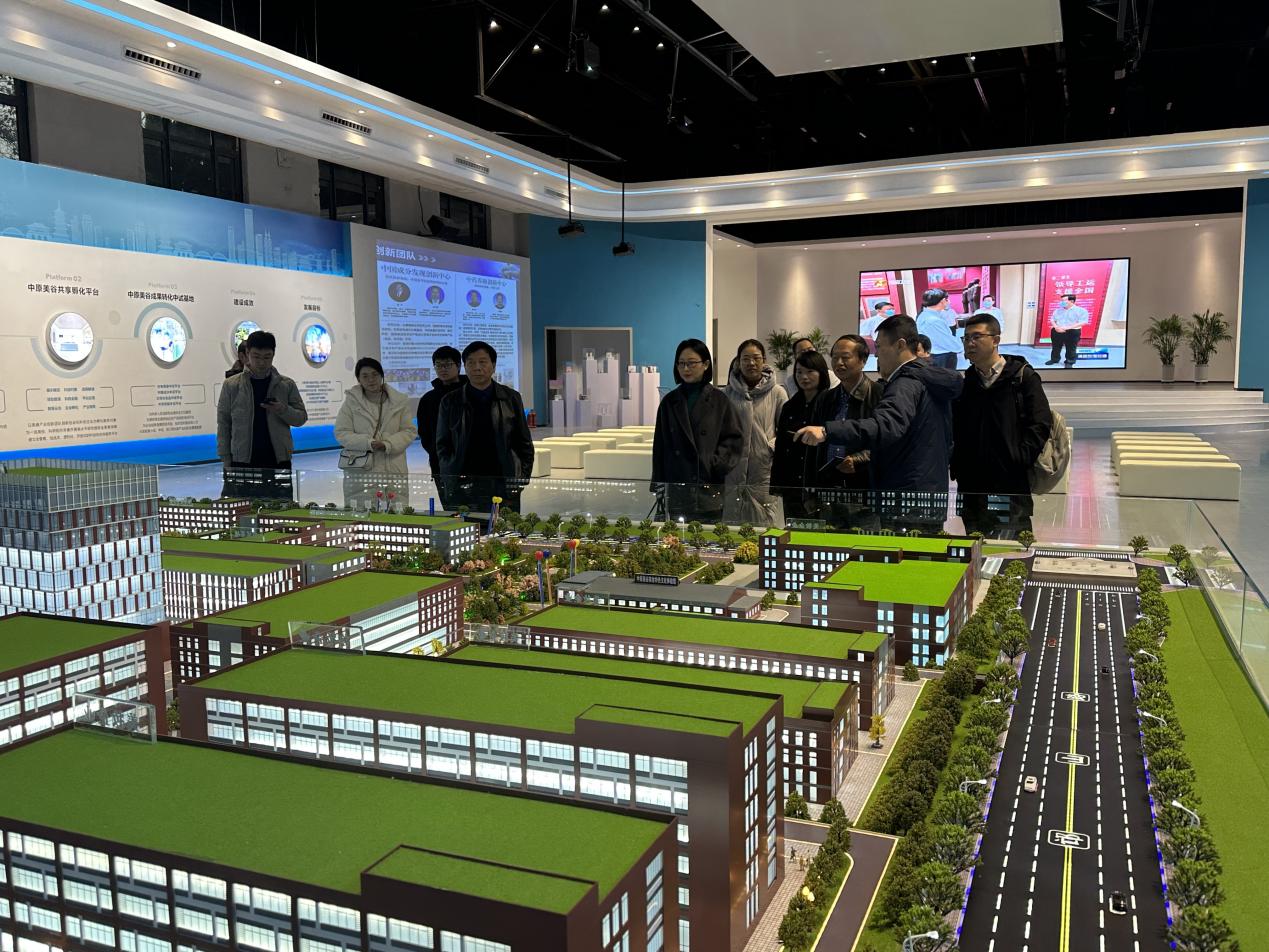 1699879405562033.jpg 1699879405562033.jpg